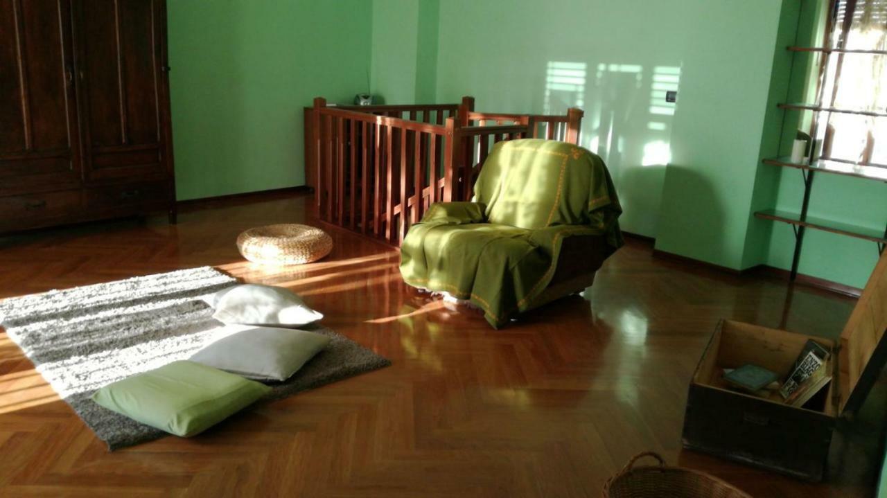 アスティ Casa Aromi Ed Arteゲストハウス エクステリア 写真