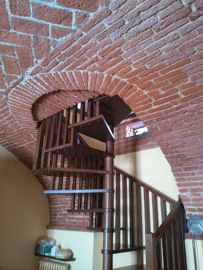 アスティ Casa Aromi Ed Arteゲストハウス エクステリア 写真